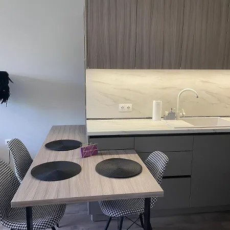 Apartment Mir City
